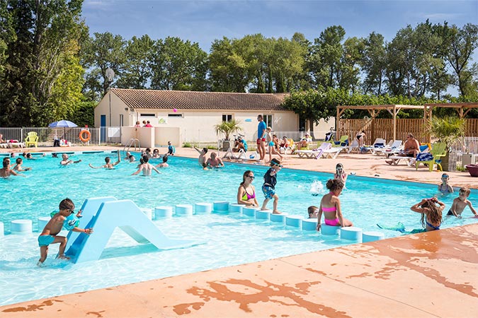 un espace aquatique pour toute la famille